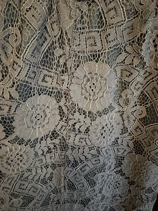 Baltic Born Brisbane Lace Smocked Dress Evergreen Size XL - Picture 5 of 8